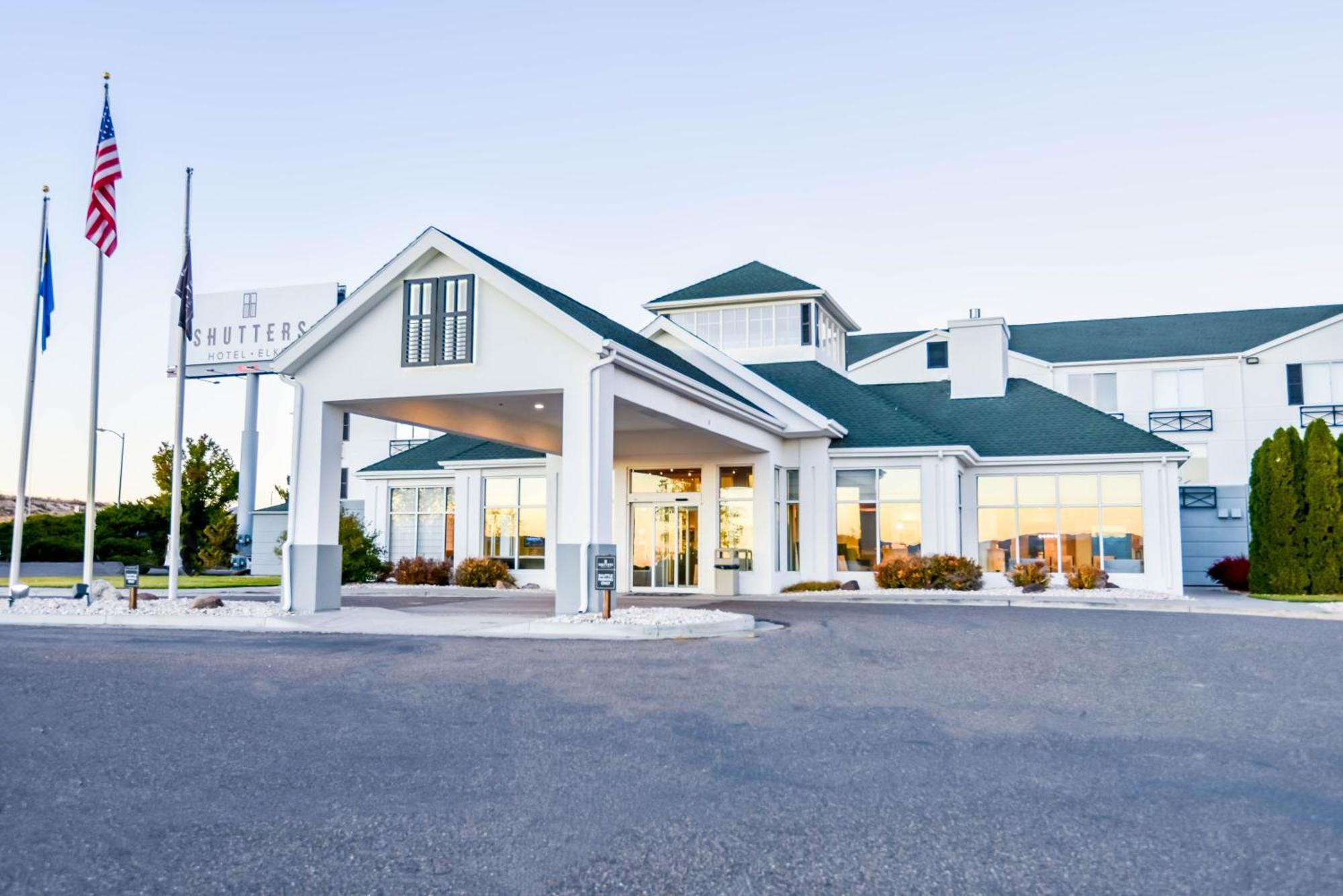 Shutters Hotel Елко Екстериор снимка